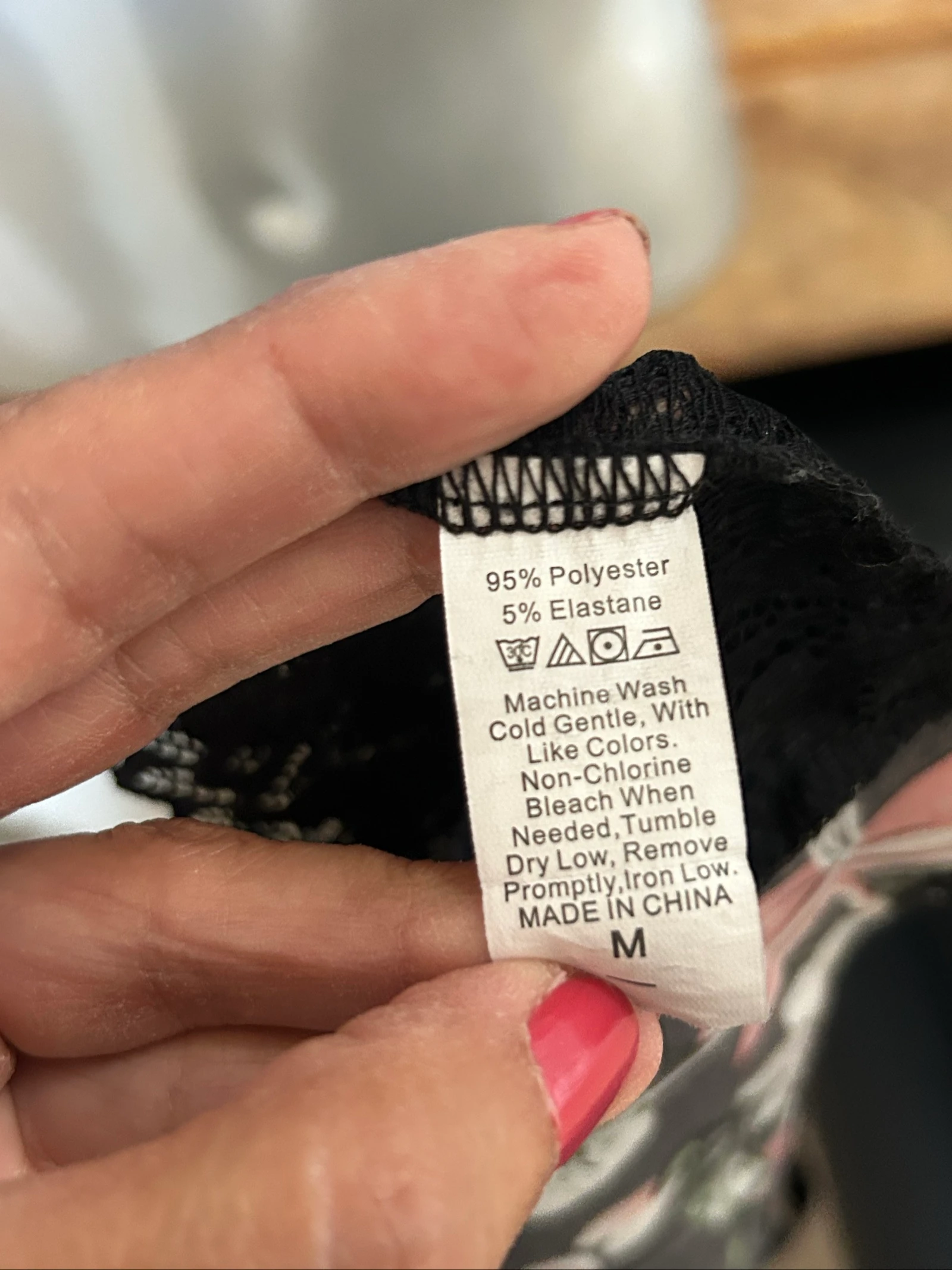 Floral lace black crop bra – Very comfortable – Size M – photo 6
